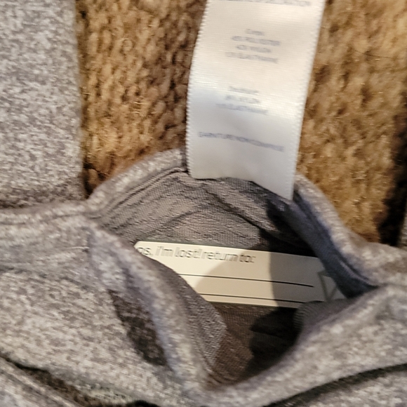 Lululemon's Ivviva - Picture 10 of 10